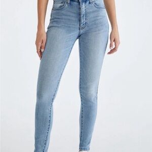 AEROPOSTALE High Rise Jegging